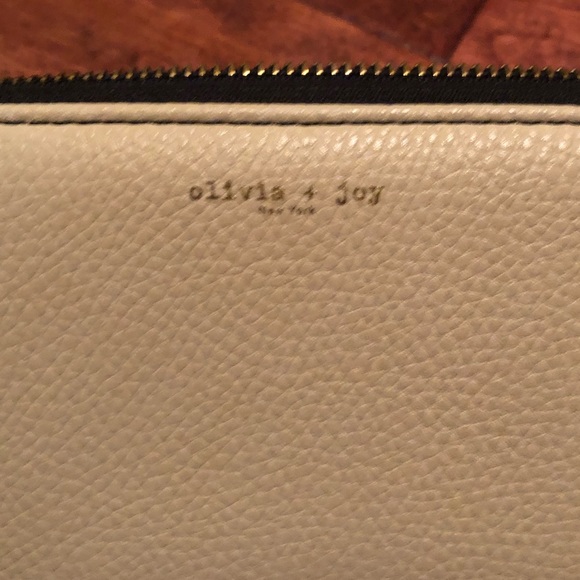 Olivia + Joy The Amandine Collection Wallet - Picture 2 of 5